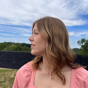 Meet your Posher, Madison